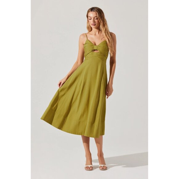 ASTR The Label - Celina Midi Dress - Picture 4 of 10